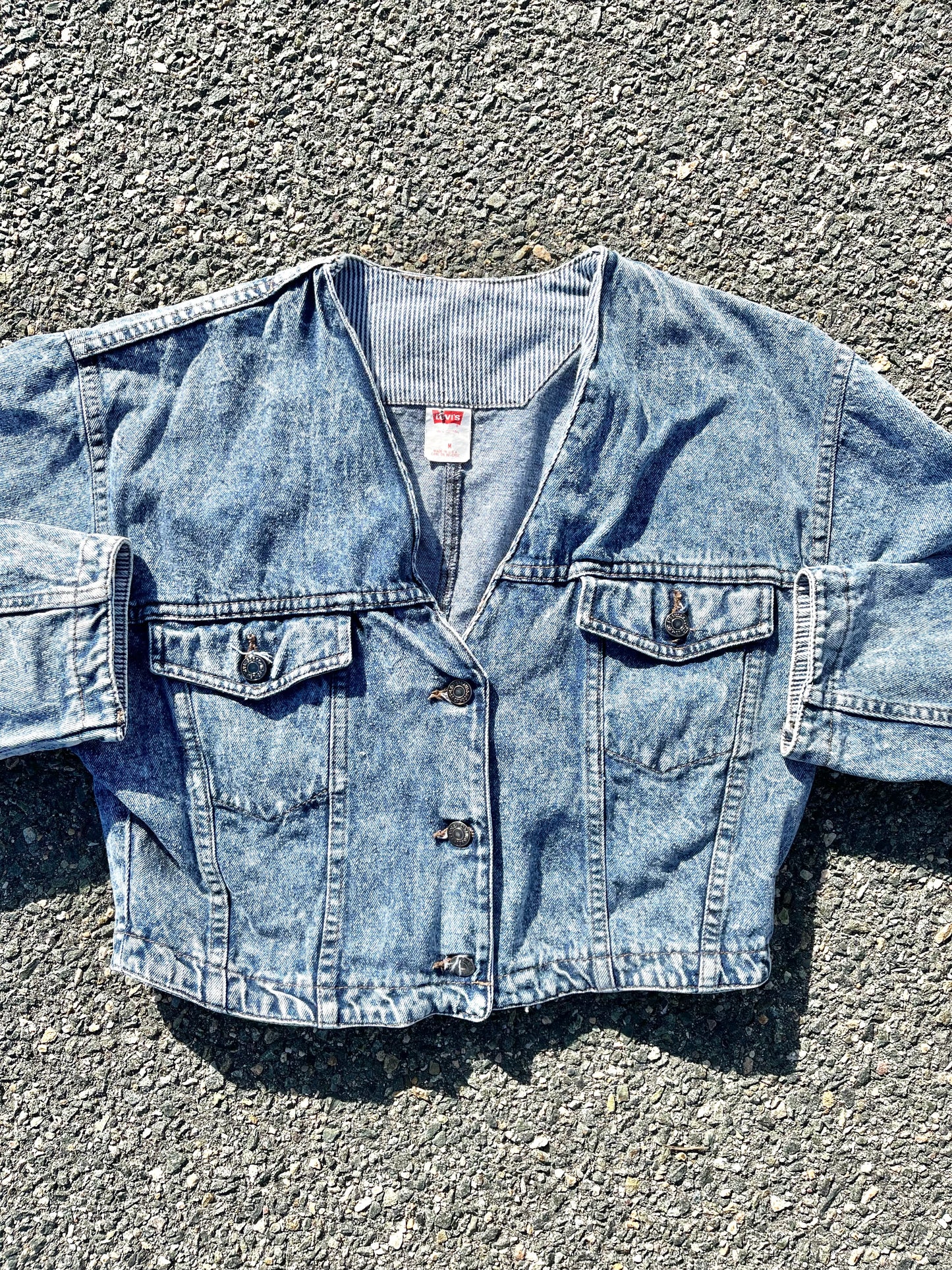 Vintage Levis Cropped Retro 80s Blue Denim Jacket Women's Size M Medium Made in USA
