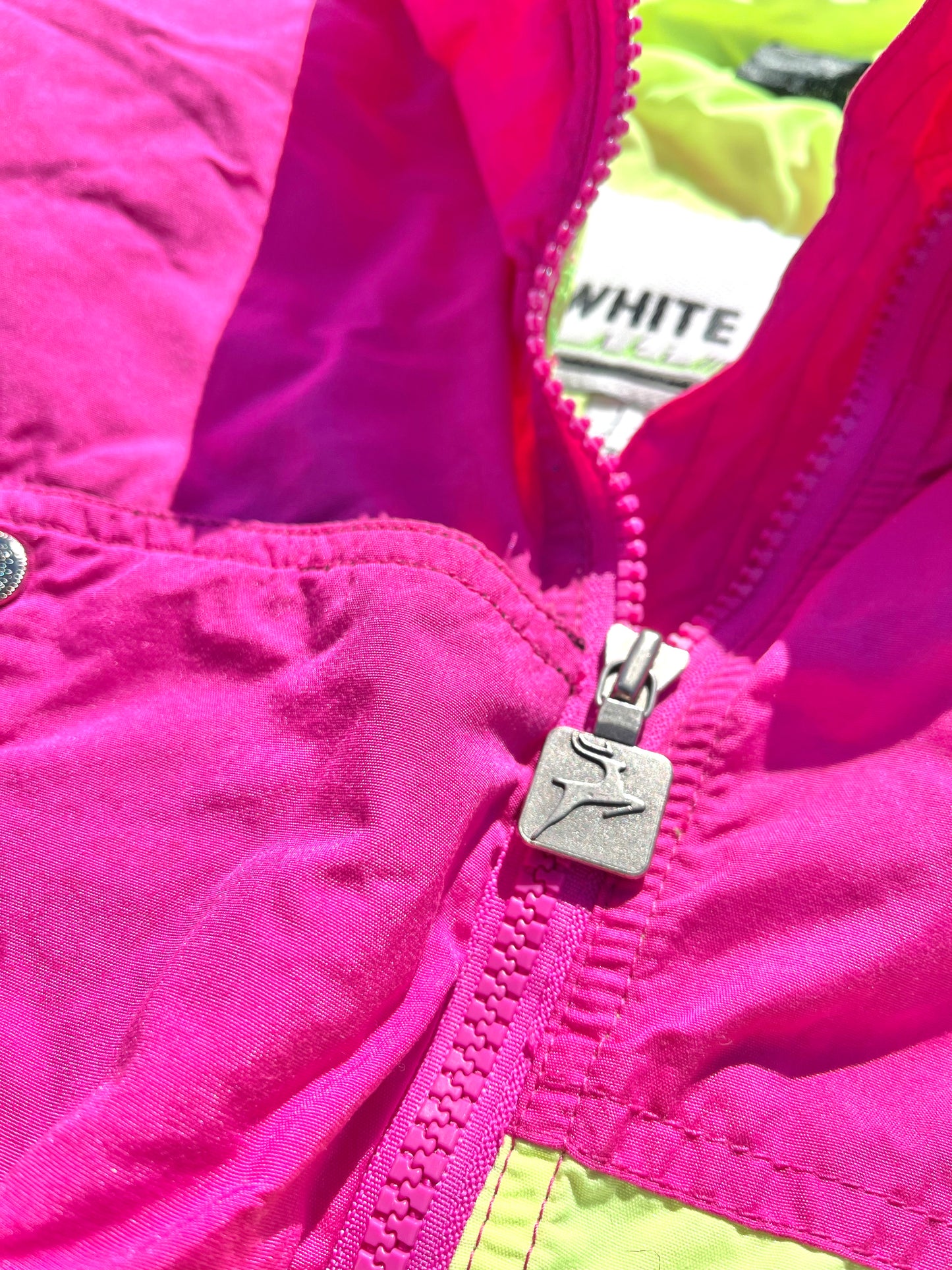 Vintage White Stag Women's Retro Neon Windbreaker Winter Ski Jacket Size M Medium