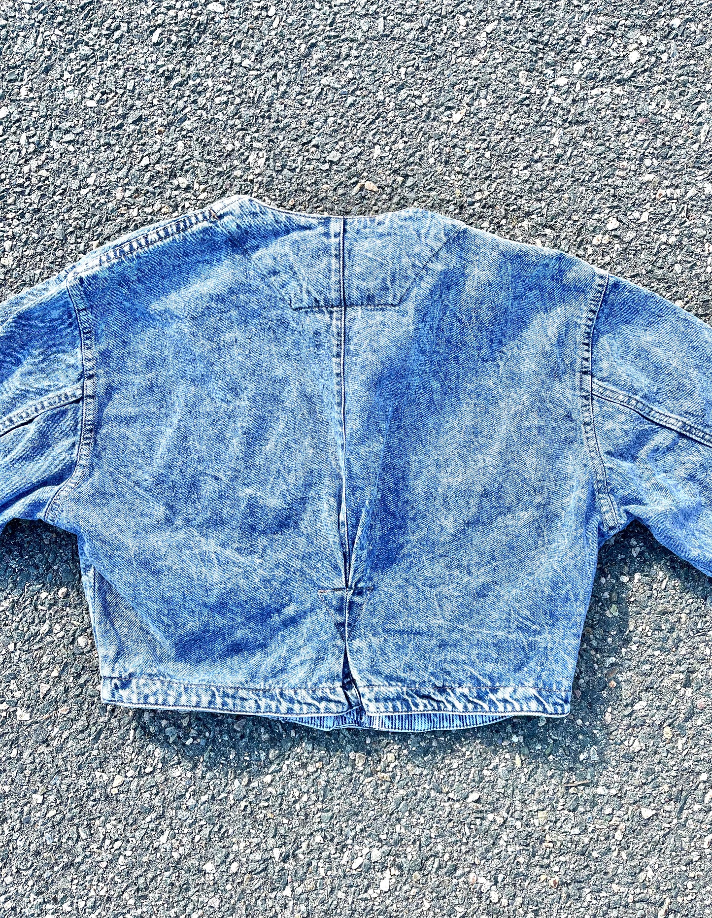 Vintage Levis Cropped Retro 80s Blue Denim Jacket Women's Size M Medium Made in USA