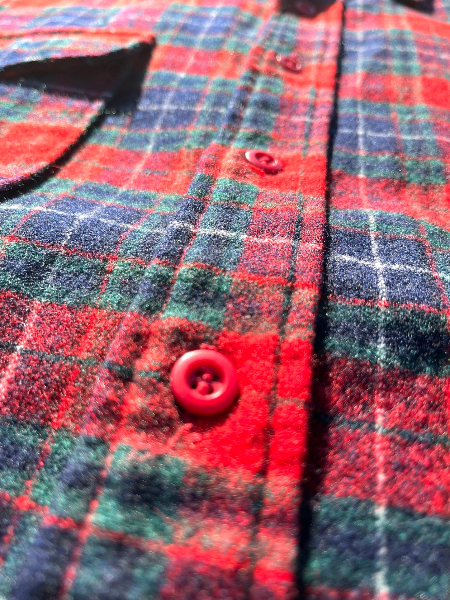 Vintage Pendleton Men's Board Wool Button Up Red Tartan Plaid Flannel Shirt Size 16 1/2 L Large