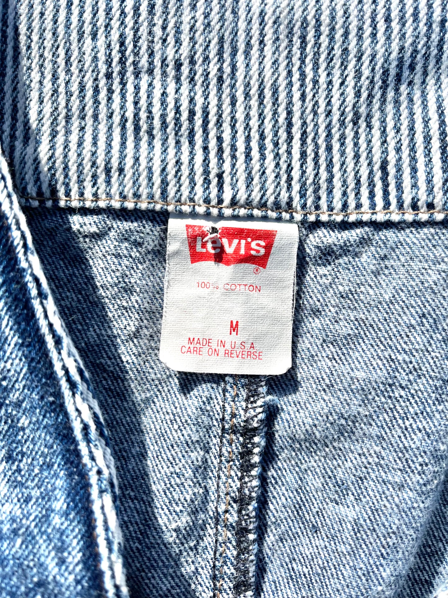 Vintage Levis Cropped Retro 80s Blue Denim Jacket Women's Size M Medium Made in USA