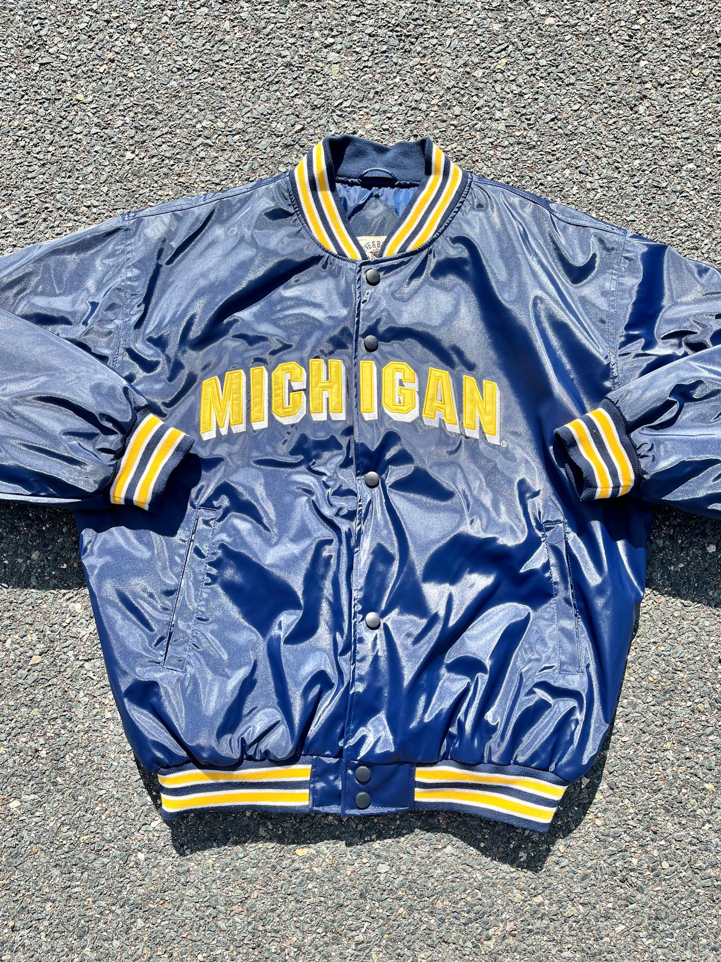Vintage University of Michigan Wolverines Steve and Barry Bomber Jacket 2XL