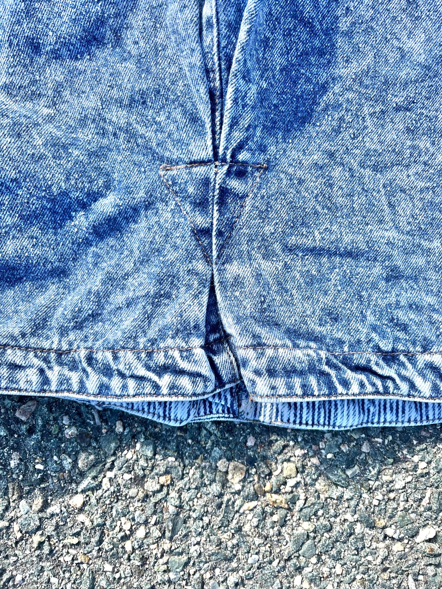 Vintage Levis Cropped Retro 80s Blue Denim Jacket Women's Size M Medium Made in USA