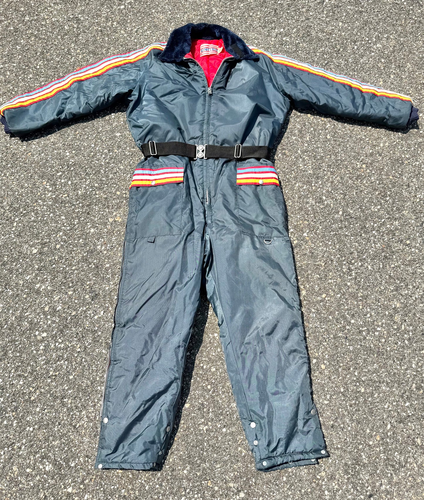 Vintage Retro 70's 80's United Pioneer Insulated Ski Snow Suit Size M Medium Navy Blue/Rainbow