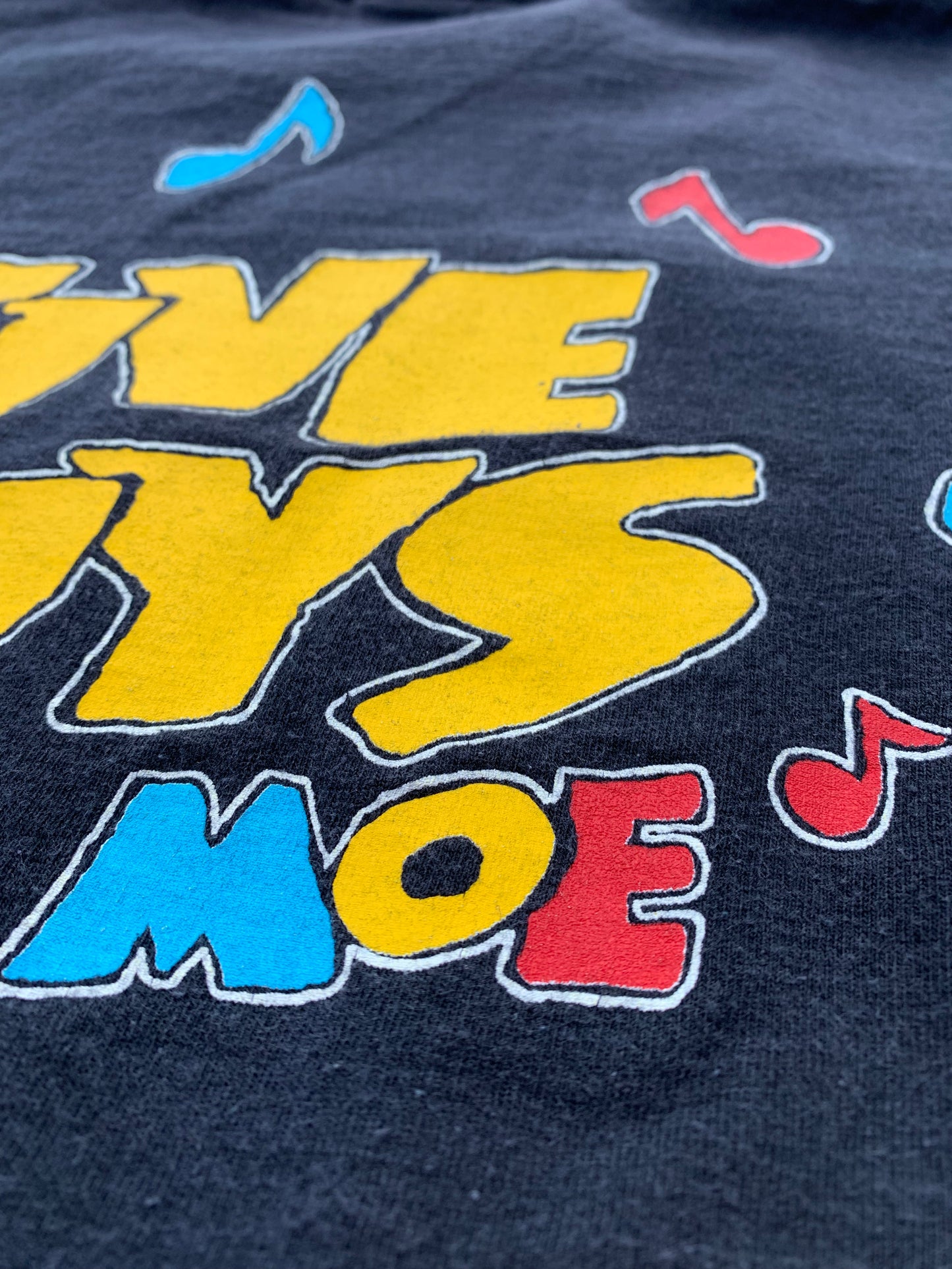 Vintage "Five Guys Named Moe" 90's All Over Print West End Musical Production Jazz Band T Shirt Size Large Made in USA and Single Stitch