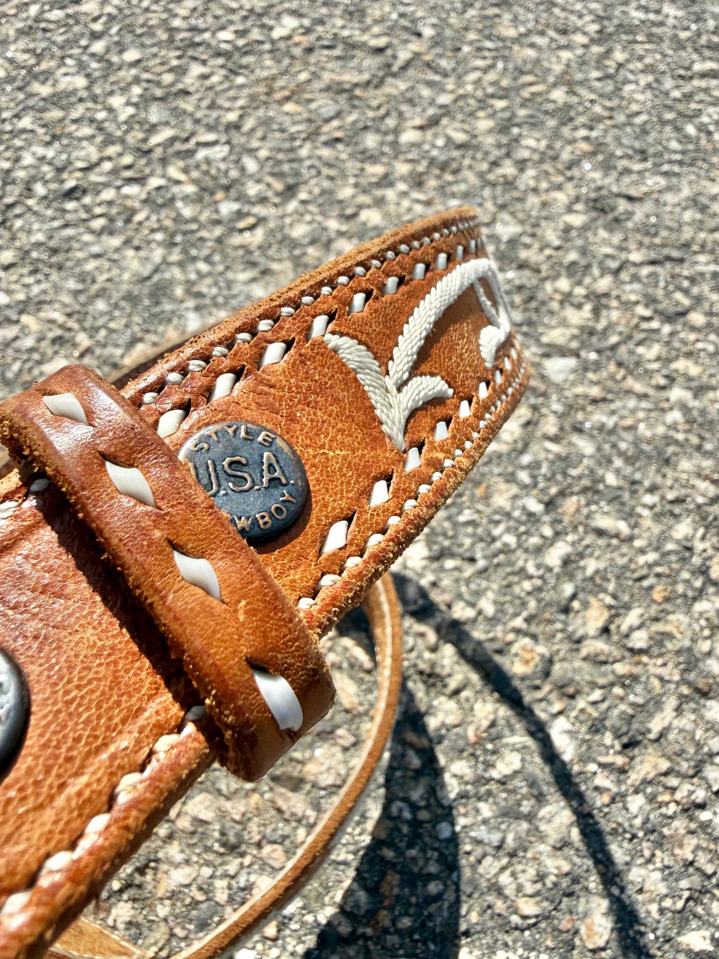 Vintage RL Embroidered Bull Cattle Leather Texas Country Western Belt Size 34