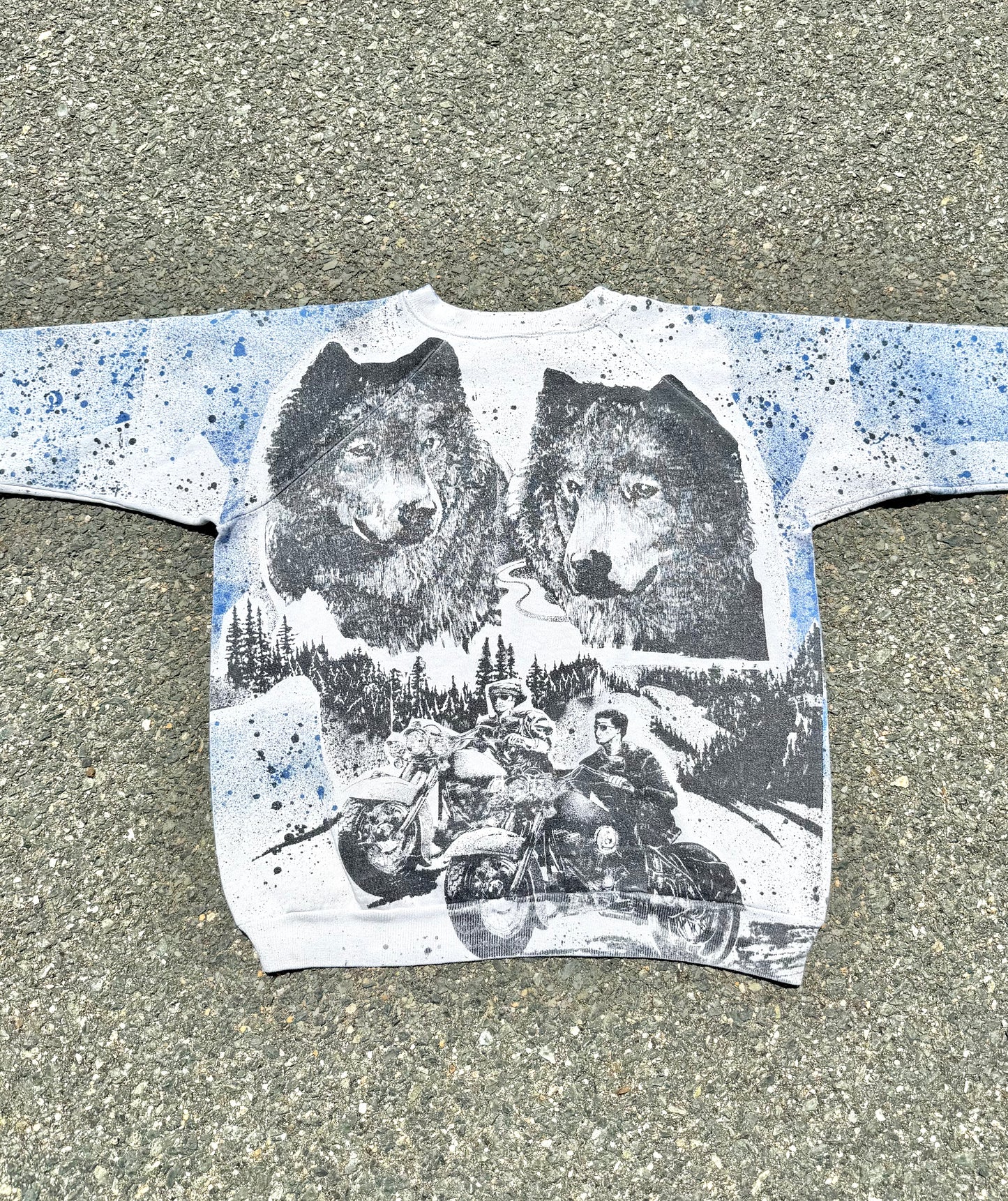 Vintage All over Print Nature Wolves Motorcycle Biker Crewneck Sweatshirt Size M Medium