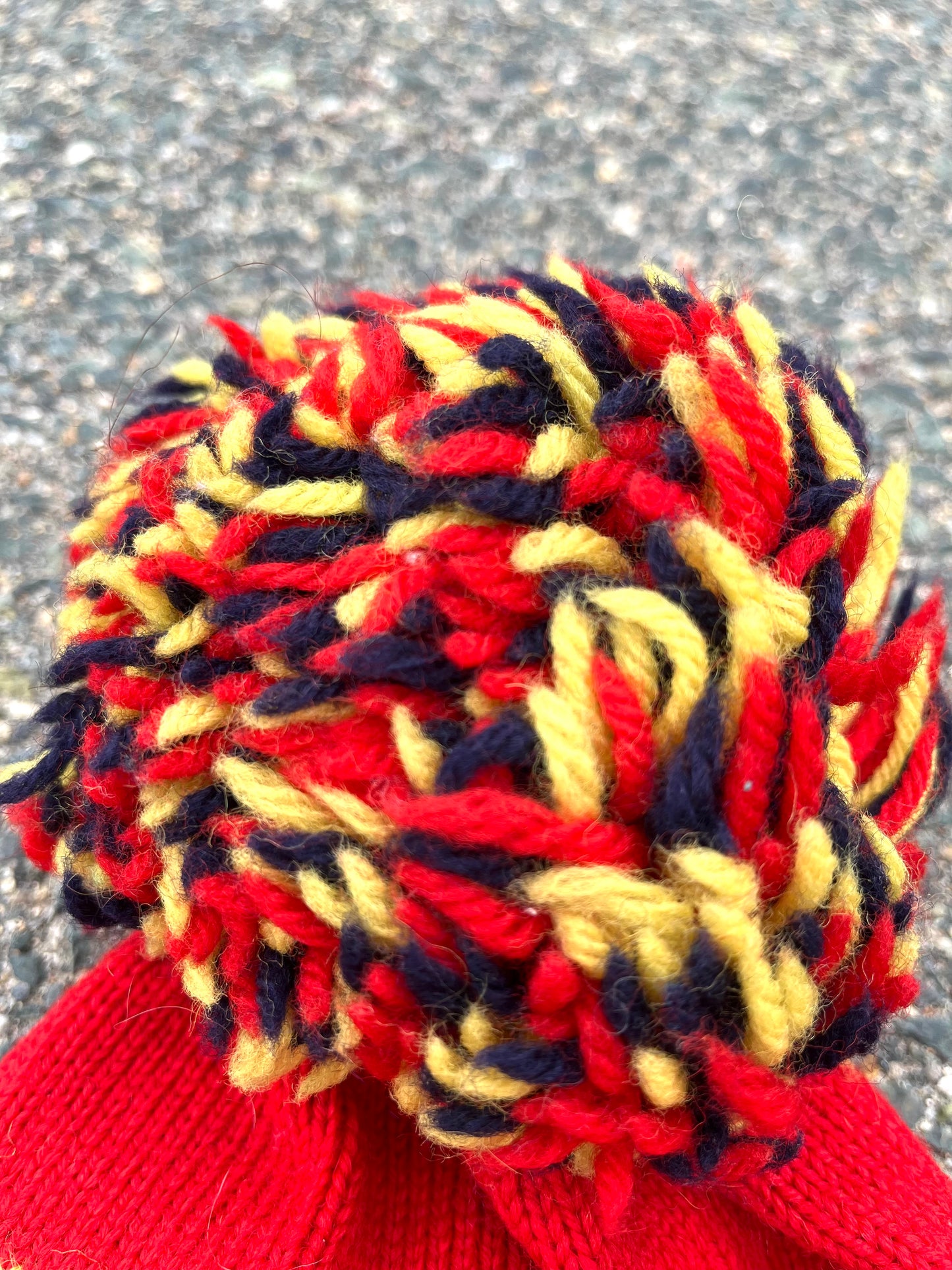 Vintage CB Sports 80's Retro Knit Wool Pom Pom Beanie Winter Hat