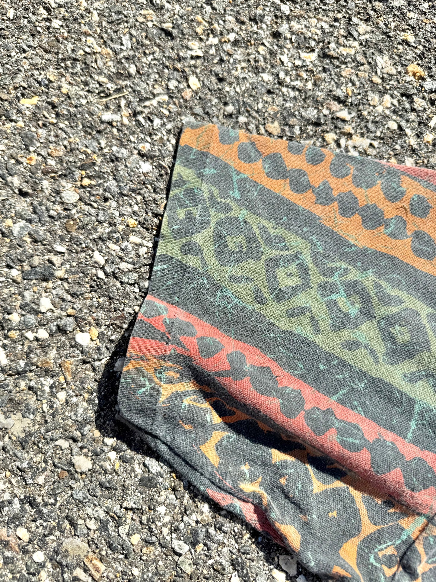 Vintage Gotcha Surf Skater 90's Tribal All Over Print AOP Shirt Single Stitch XL