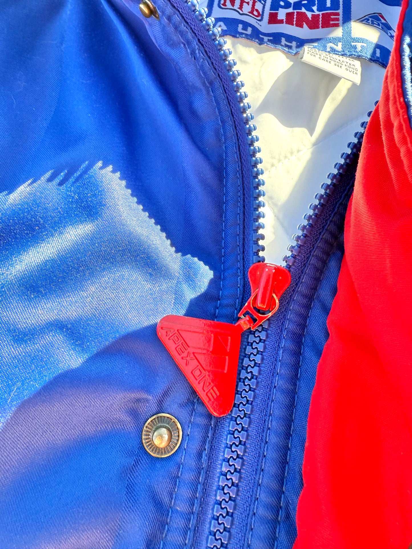 Vintage Apex One New England Patriots 90's NFL Pro Line Full Zip Puffer Jacket XL