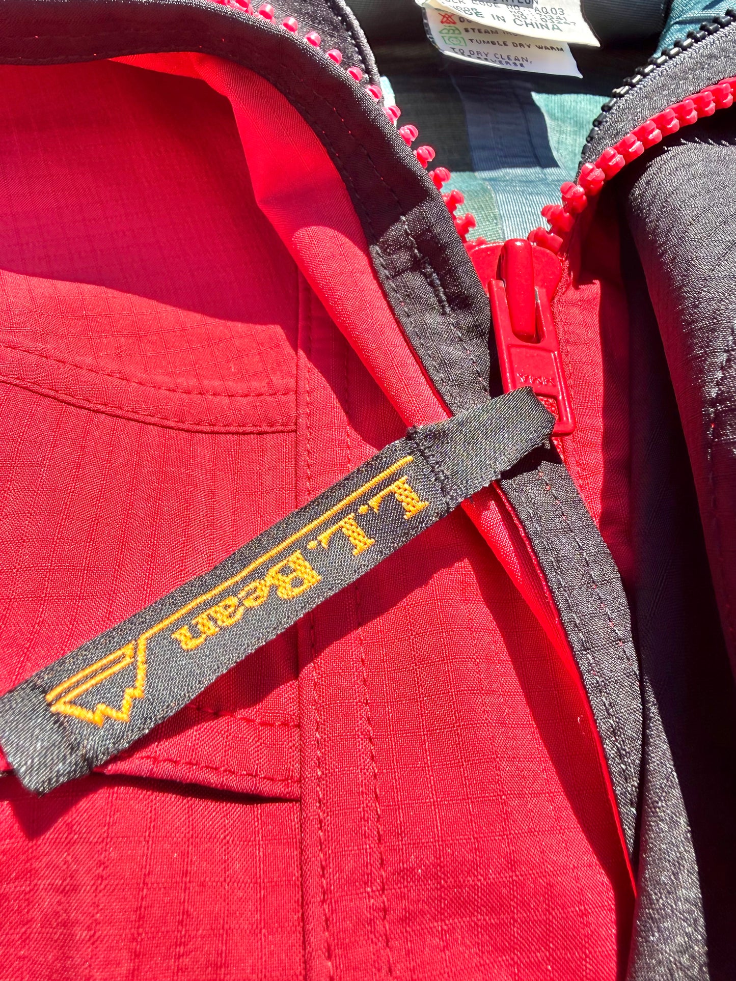 Vintage L.L. Bean ACG All Conditions Gear 90's Gore-Tex Jacket Men's Medium Tall Red
