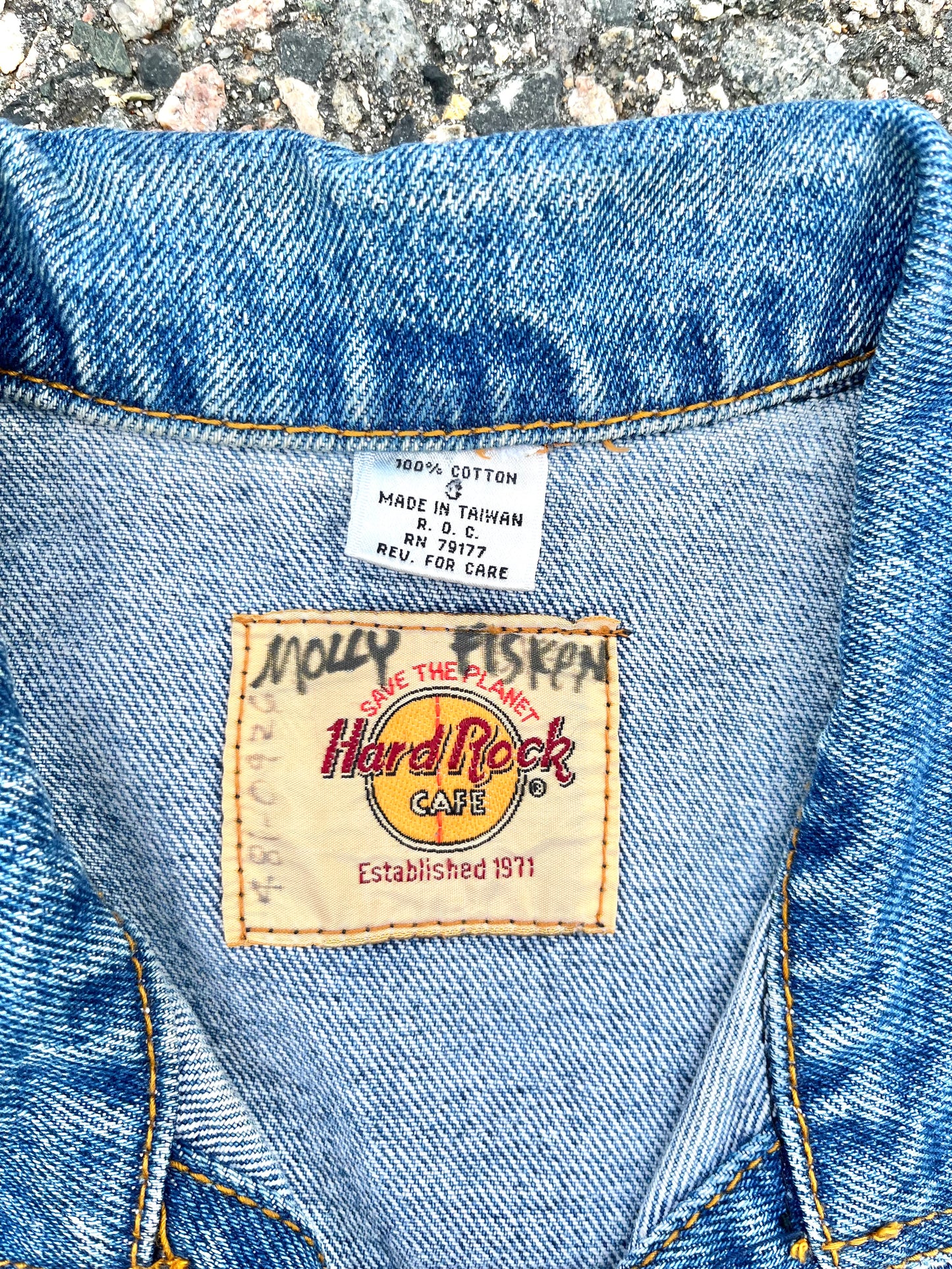 Vintage Hard Rock Cafe Save the Planet 90s Blue Denim Trucker Jean Jacket Size S Small