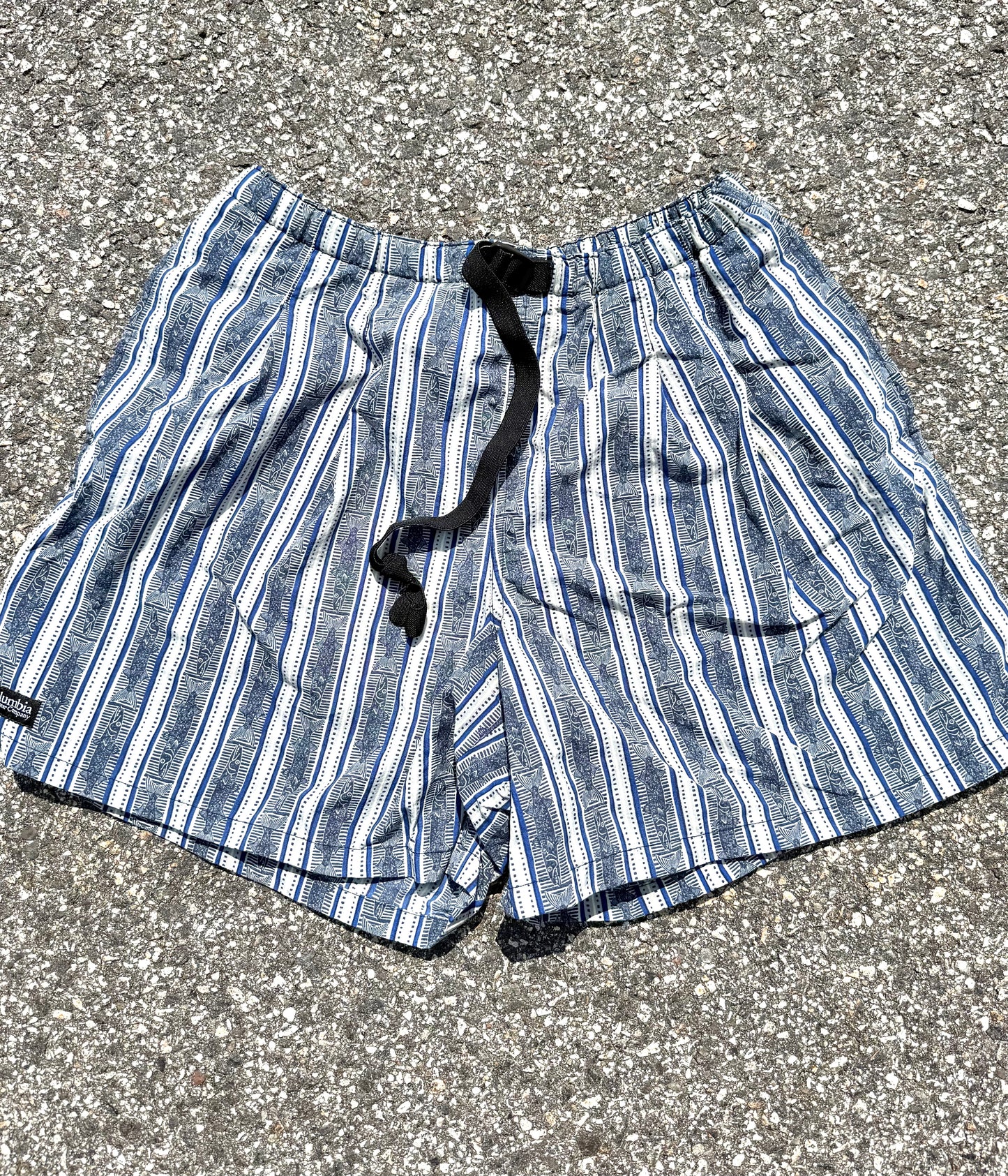 Vintage Columbia All Over Print Fish Lined Belted Shorts Baggies Trunks Large 6 Inch Inseam