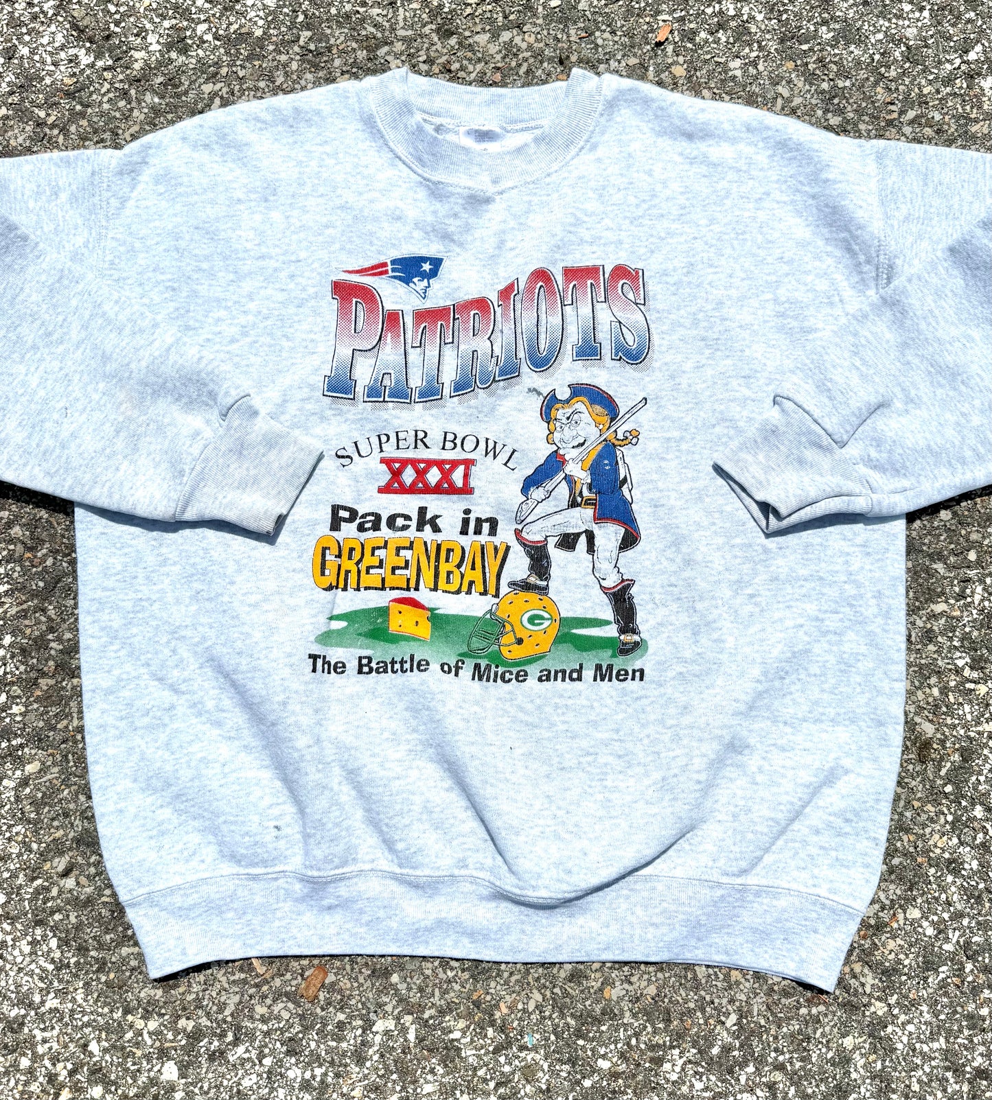 Vintage New England Patriots 90's XXXI Super Bowl Crewneck Sweatshirt Medium 1996