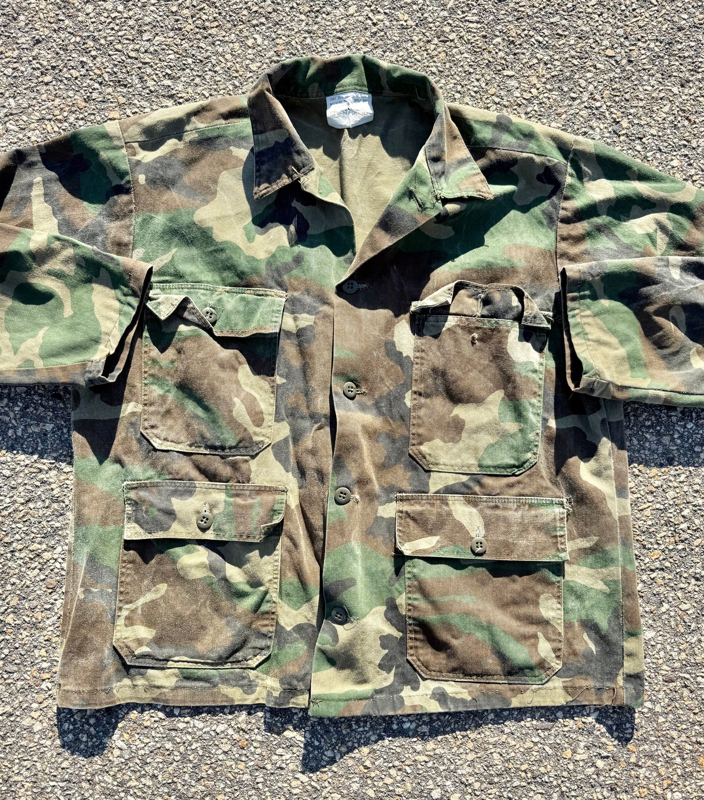 Vintage United States US Military Woodland Camo Canvas Army Jacket Size L Large