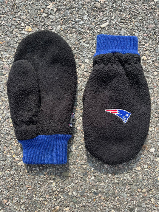 Vintage New England Patriots Retro 90's Thinsulate Fleece Winter Gloves Mittens